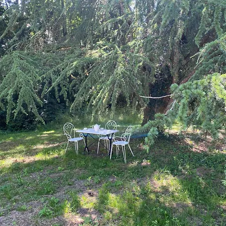 فندق مبيت وإفطار Chateau De 3*