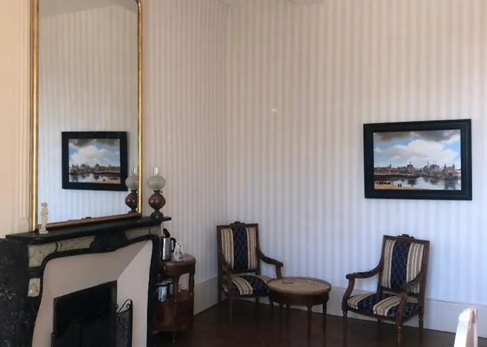 Couette-café Château De